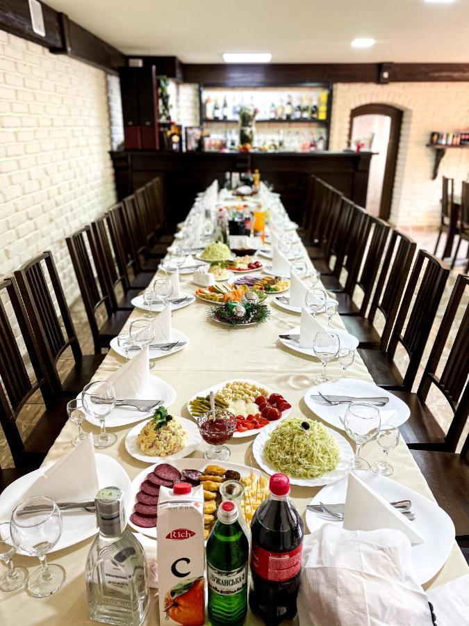 Villa Комплекс Скала à Serednye Vodyane Extérieur photo