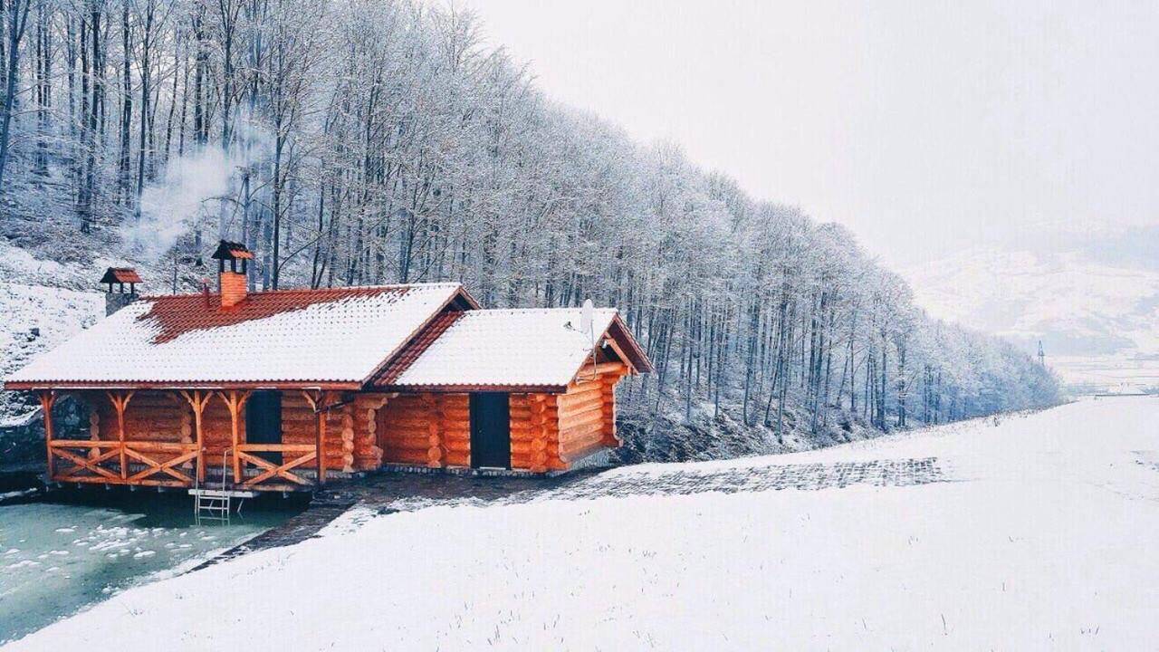 Villa Комплекс Скала à Serednye Vodyane Extérieur photo