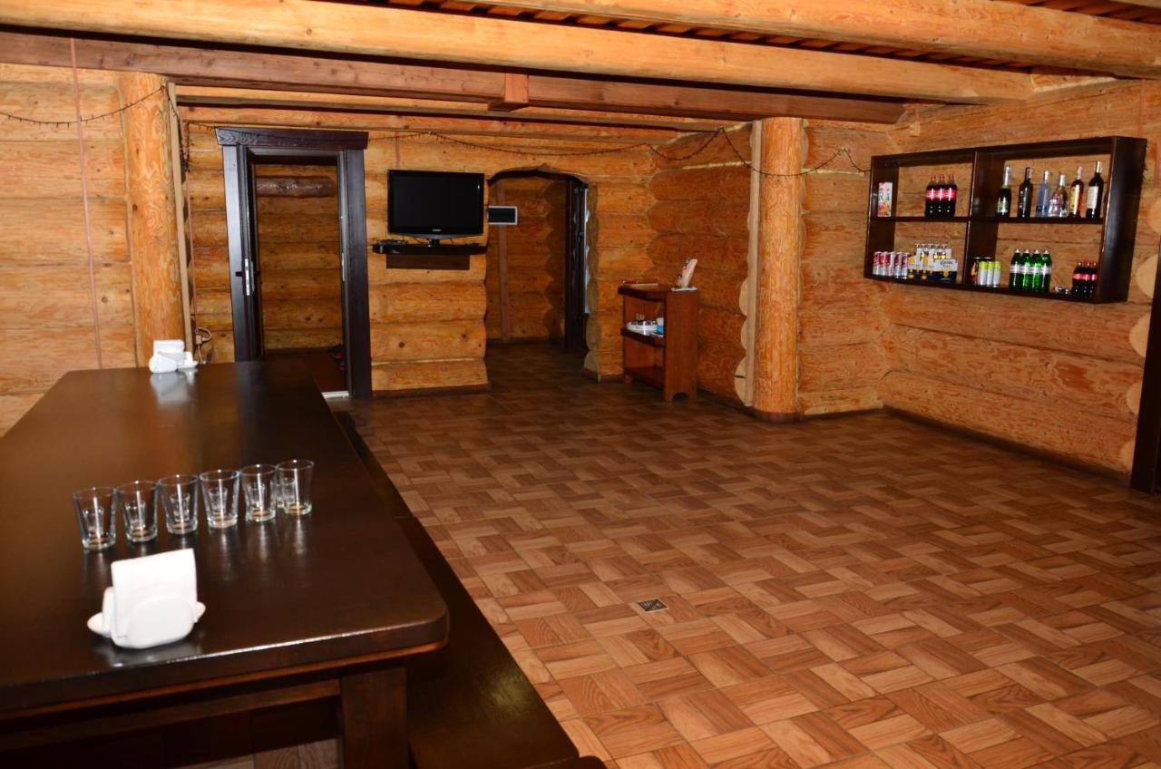 Villa Комплекс Скала à Serednye Vodyane Extérieur photo