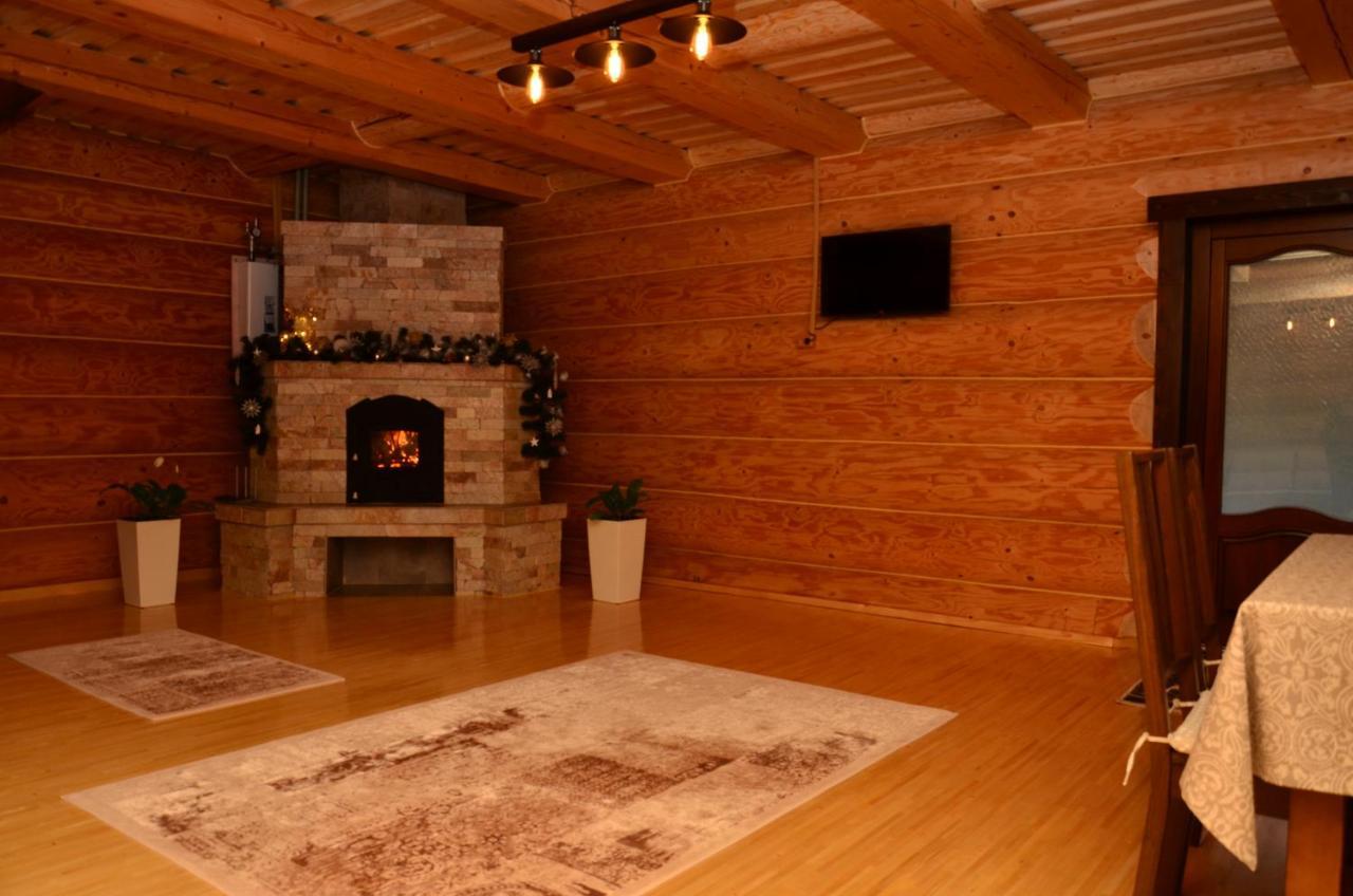 Villa Комплекс Скала à Serednye Vodyane Extérieur photo
