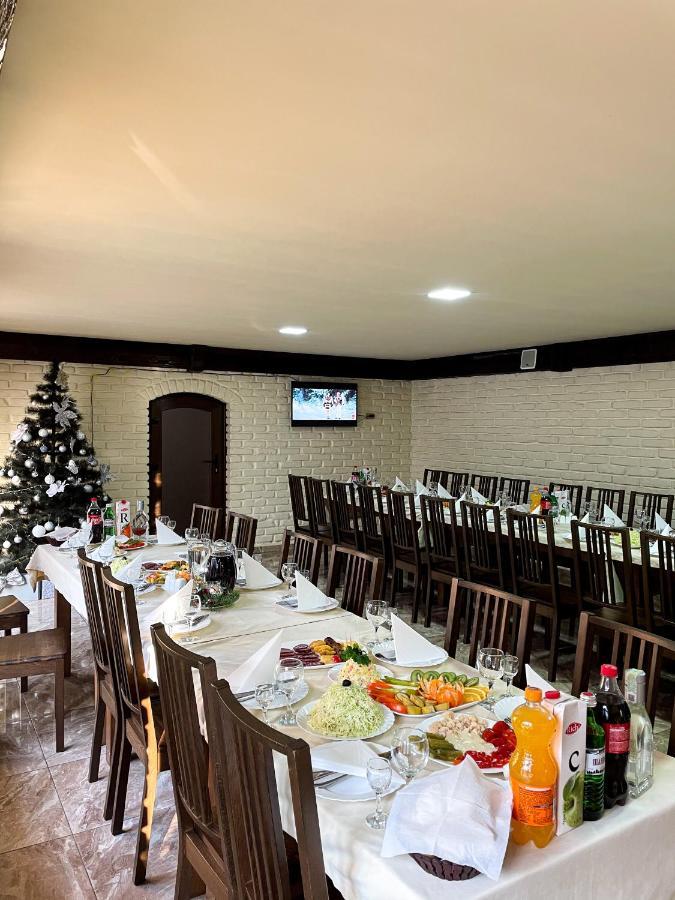 Villa Комплекс Скала à Serednye Vodyane Extérieur photo